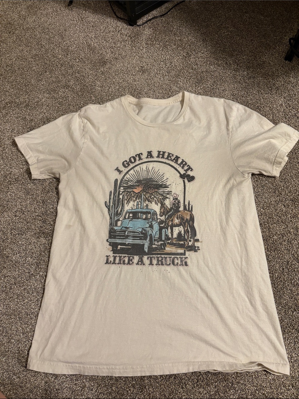 Vintage-Inspired Cream Graphic Tee - 'I Got a Heart Like a Truck'